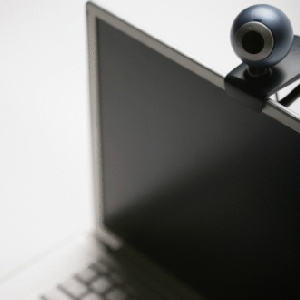 DHS Tracks Facebook, Twitter Users