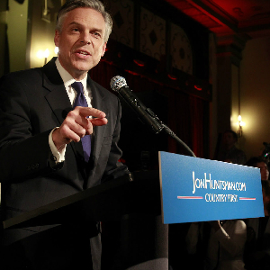 Huntsman Drops Out, Endorses Rival Romney