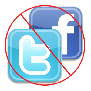 Egypt Kills The Internet, Elites Secretly Applaud